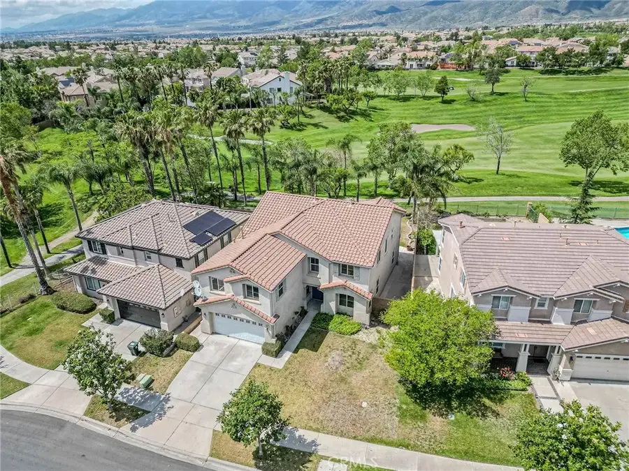 6184 Medinah, Fontana, CA 92336 - #2