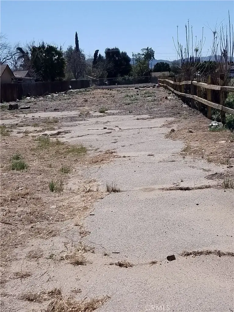 1113 E 3rd, San Bernardino, CA 92410 - #1