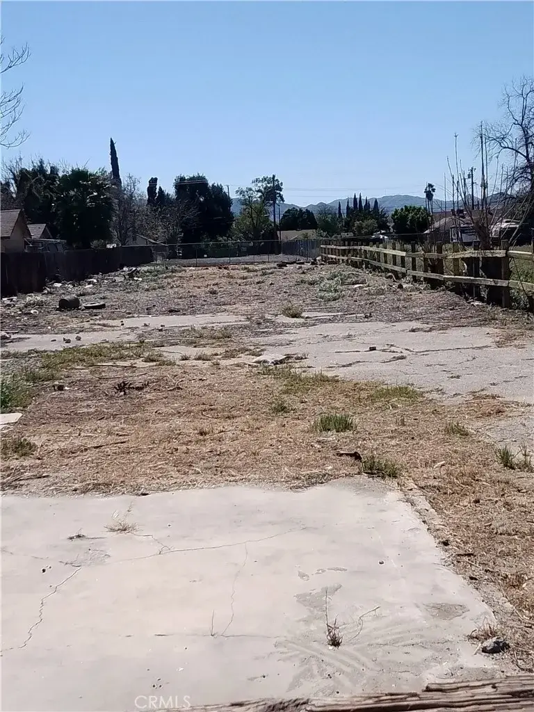 1113 E 3rd, San Bernardino, CA 92410 - #2