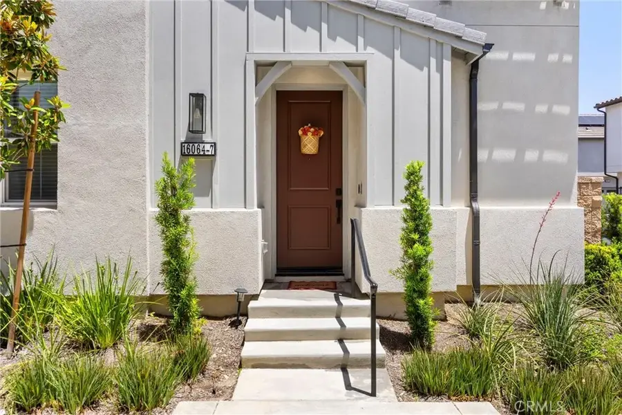 16064 Jamie Ln #7, Fontana, CA 92336 - #2