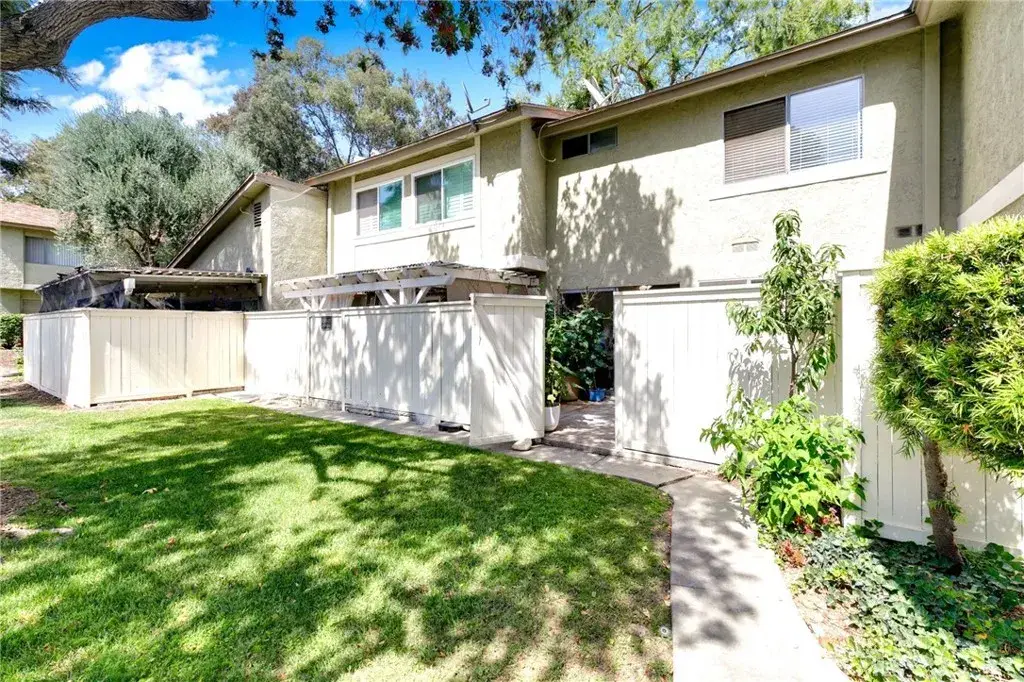 2151 E Aroma Dr, West Covina, CA 91791 - #1