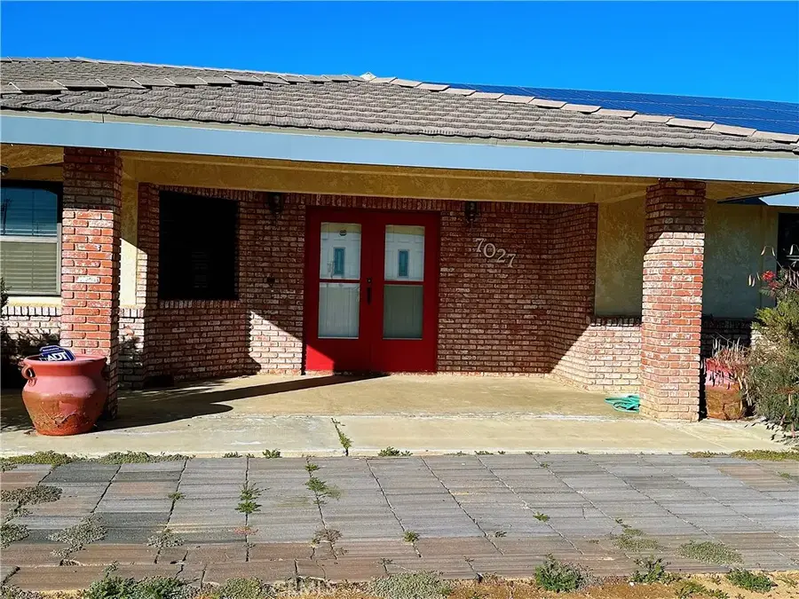 7027 Poppy Boulevard, California City, CA 93505 - #3