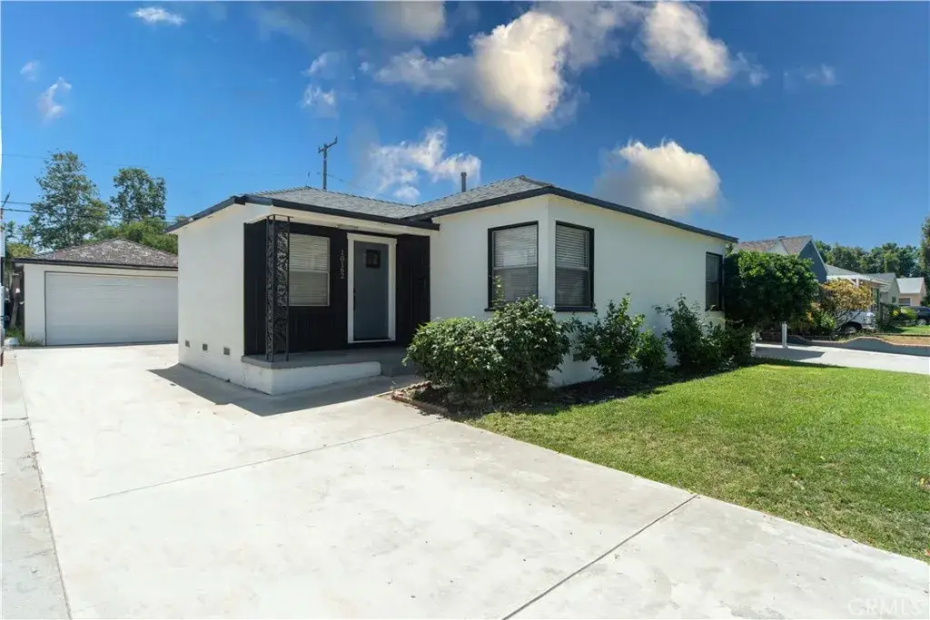 10162 Flallon, Santa Fe Springs, CA 90670 - #1
