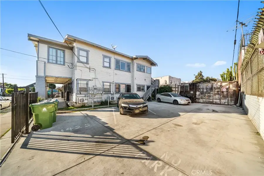 1425 W 18th St., Los Angeles, CA 90006 - #3