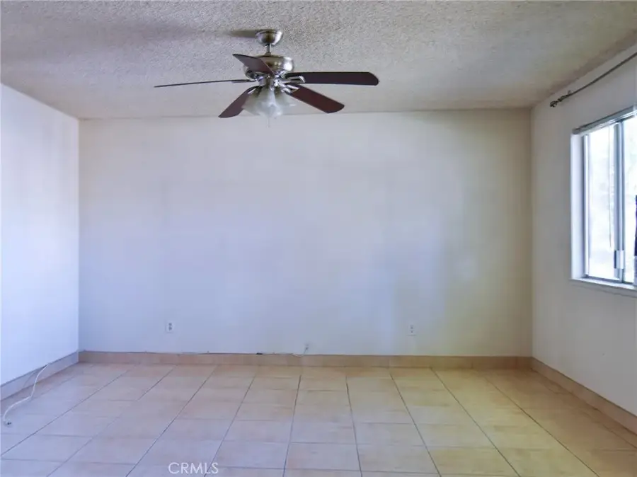 3041 Knollwood, La Verne, CA 91750 - #2