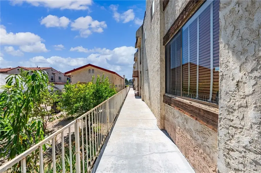 1420 S 5th Street #E, Alhambra, CA 91803 - #3