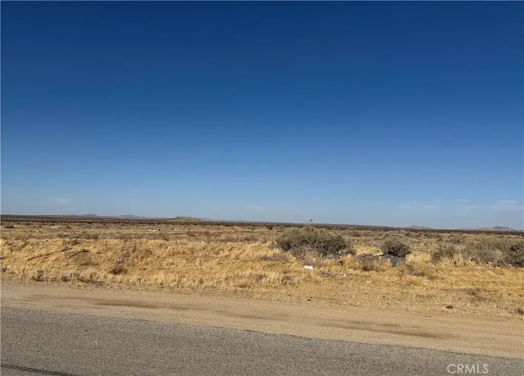 182 Avenue N6, Palmdale, CA 93591 - #1