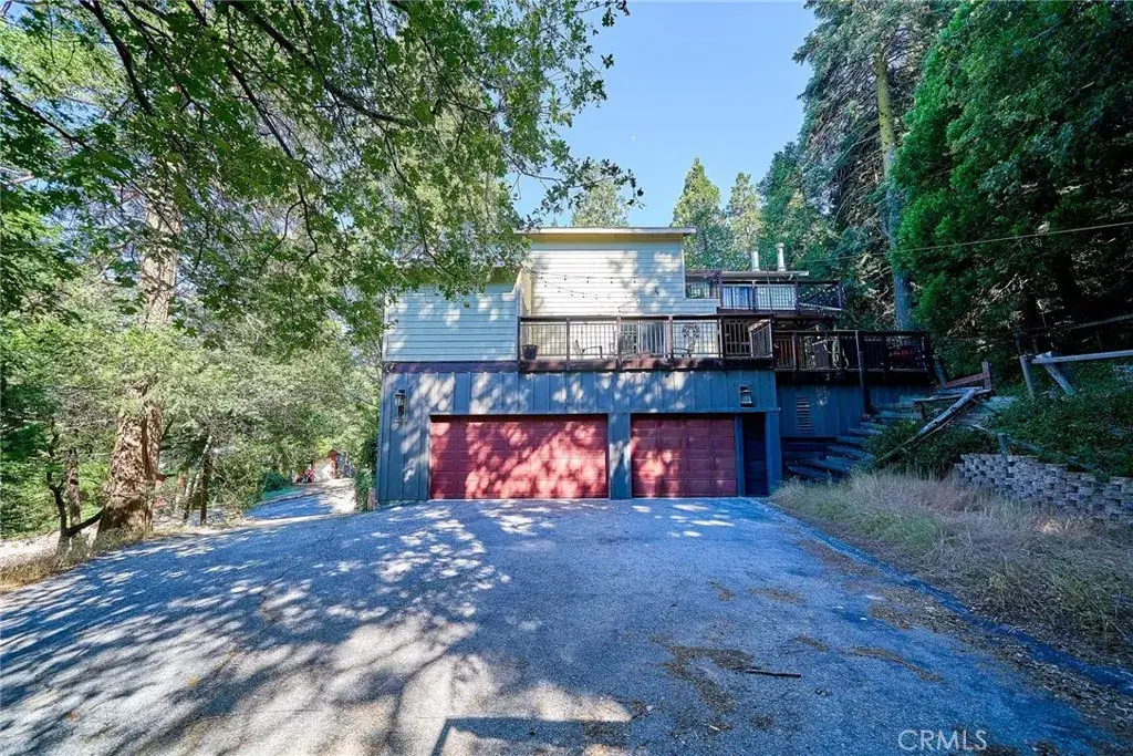 23891 Lakeview, Crestline, CA 92325 - #1