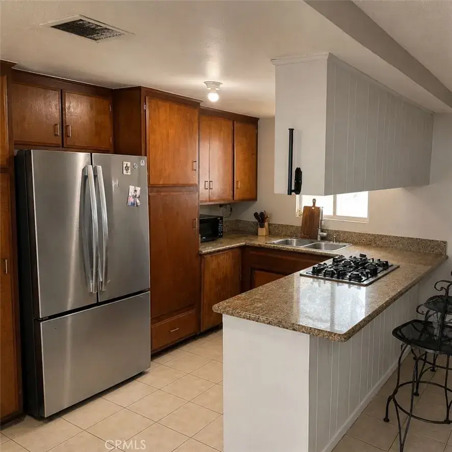 1760 N Date, Rialto, CA 92376 - #3