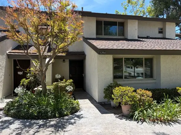 1284 Mohave Drive, Colton, CA 92324