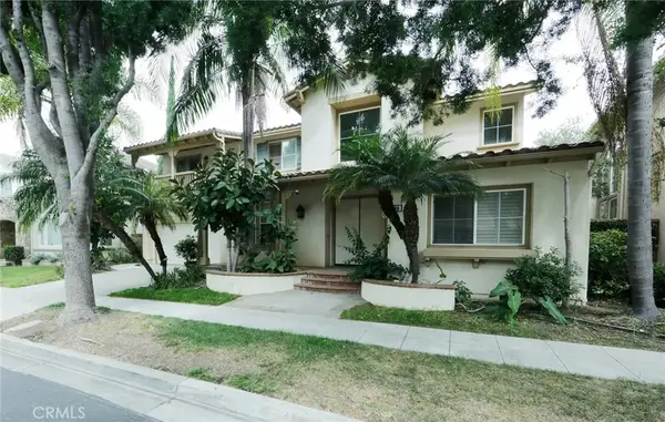 60 Edenbrook, Irvine, CA 92620