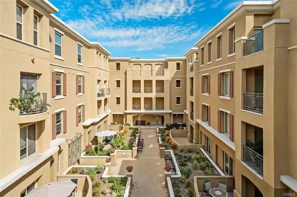 128 N Oak Knoll Avenue #317, Pasadena, CA 91101