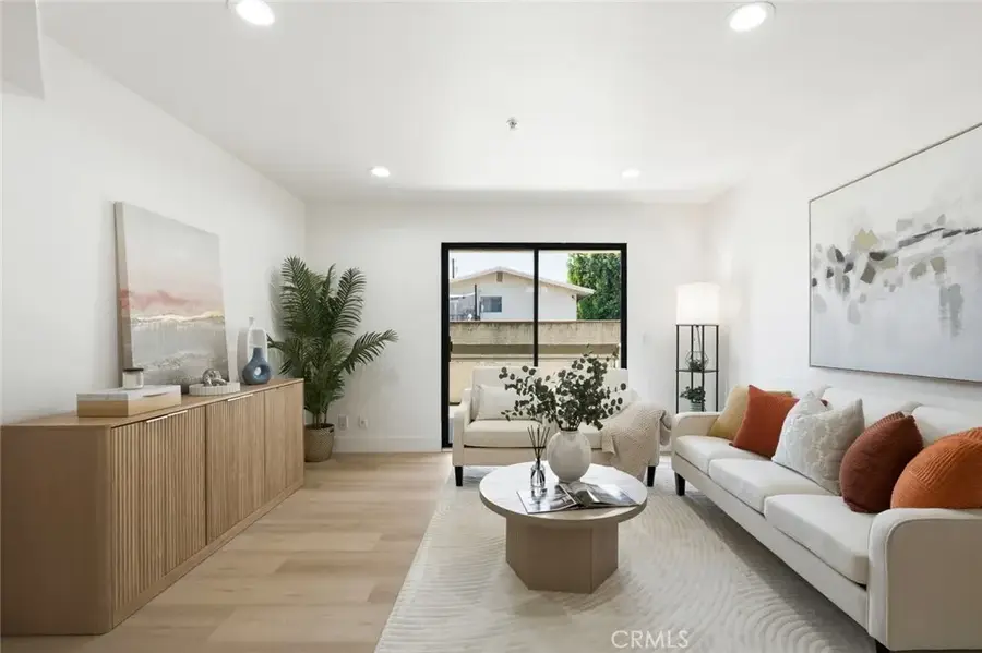 64 N Mar Vista Avenue #127, Pasadena, CA 91106 - #3