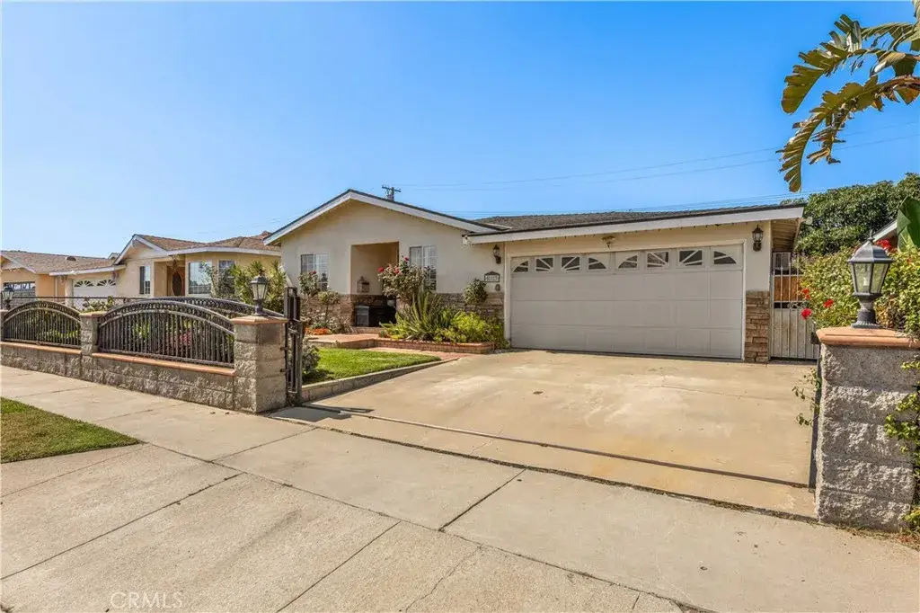 513 W 224th, Carson, CA 90745 - #1