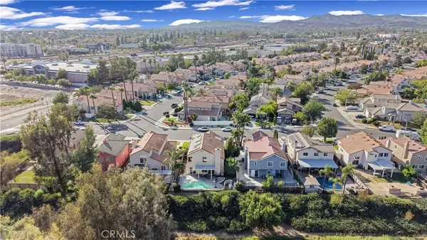 39878 Avenida Miguel Oeste, Murrieta, CA 92563
