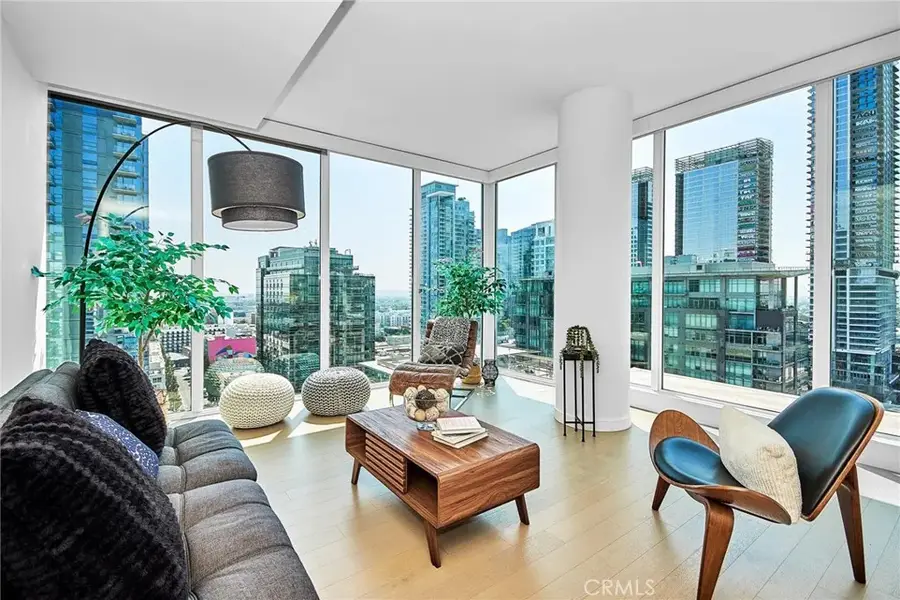 1050 S Grand #2001, Los Angeles, CA 90015 - #3