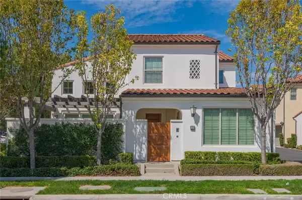 124 Holly Springs, Irvine, CA 92618