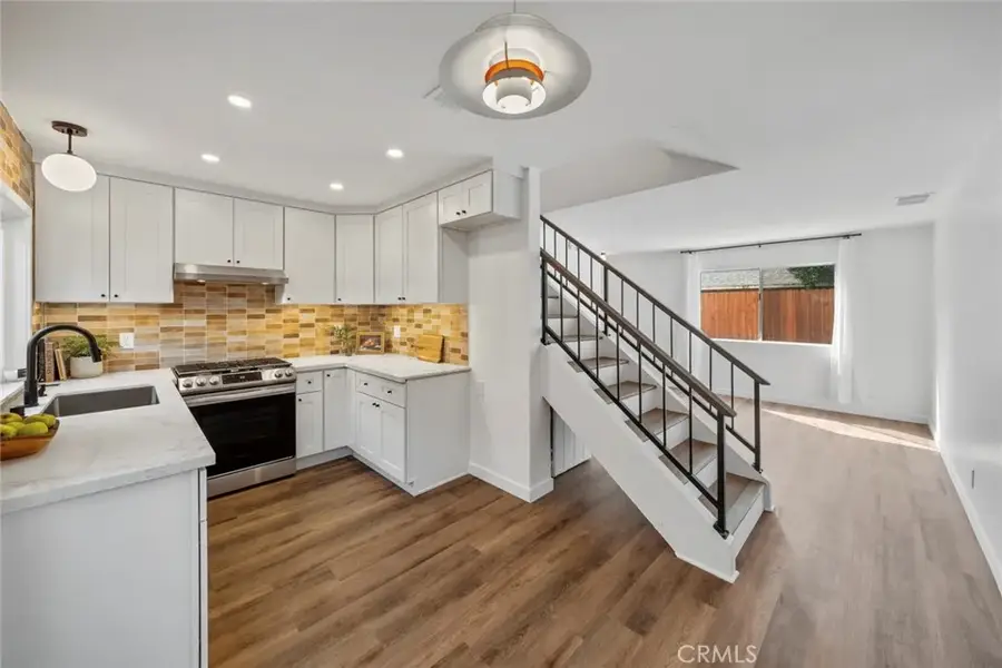 63 N Roosevelt #2, Pasadena, CA 91107 - #2