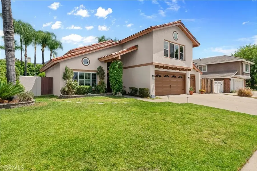 943 W 14th Street, Upland, CA 91786 - #2