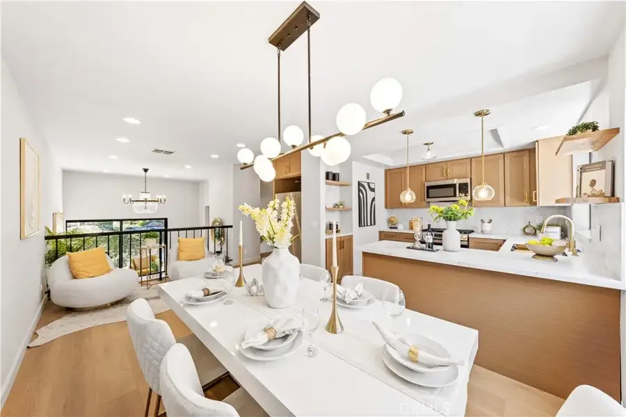 27640 Nugget Dr. #3, Canyon Country, CA 91387 - #3