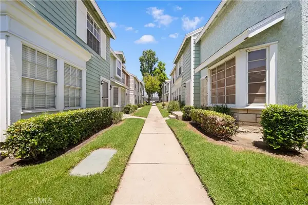 5640 Riverside Drive #32, Chino, CA 91710