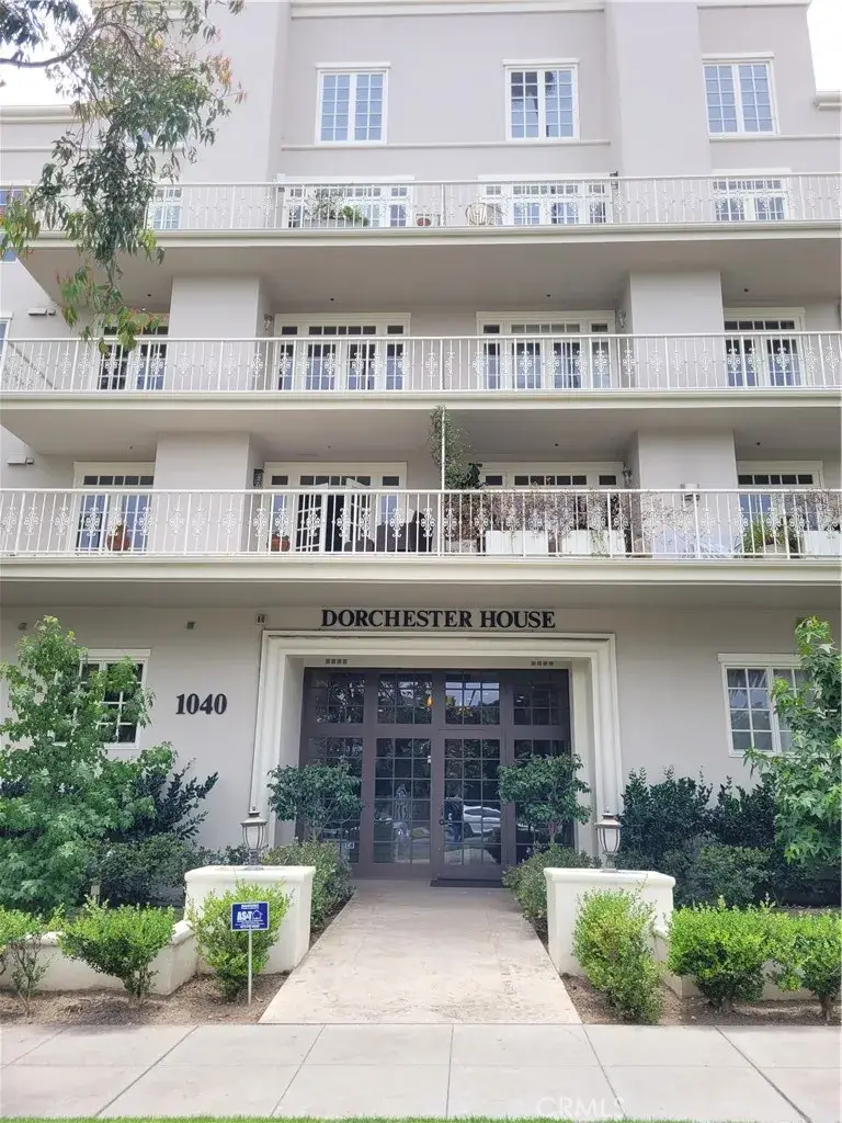 1040 4th #203, Santa Monica, CA 90403 - #1