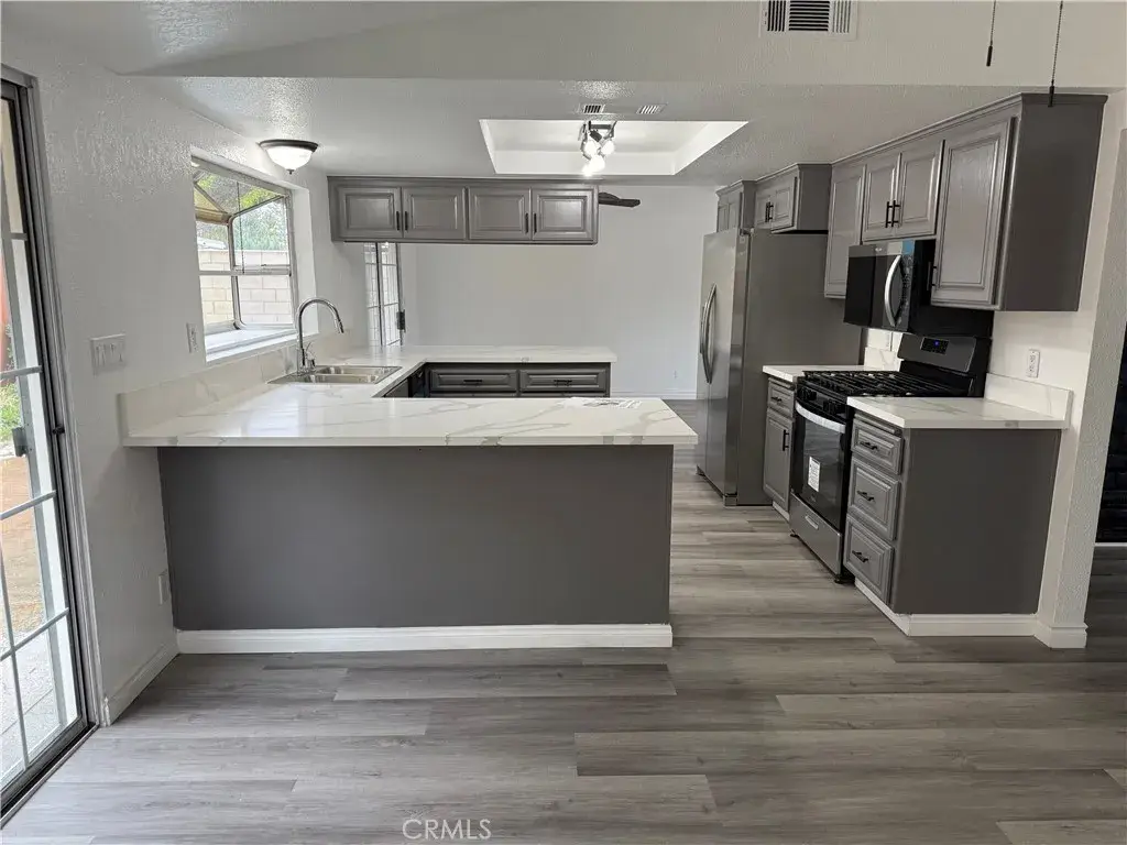 2435 W Broadway, Anaheim, CA 92804 - #1