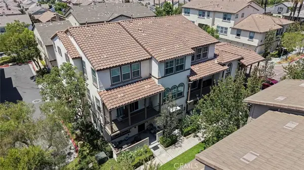 908 N Botanica Lane #B, Azusa, CA 91702