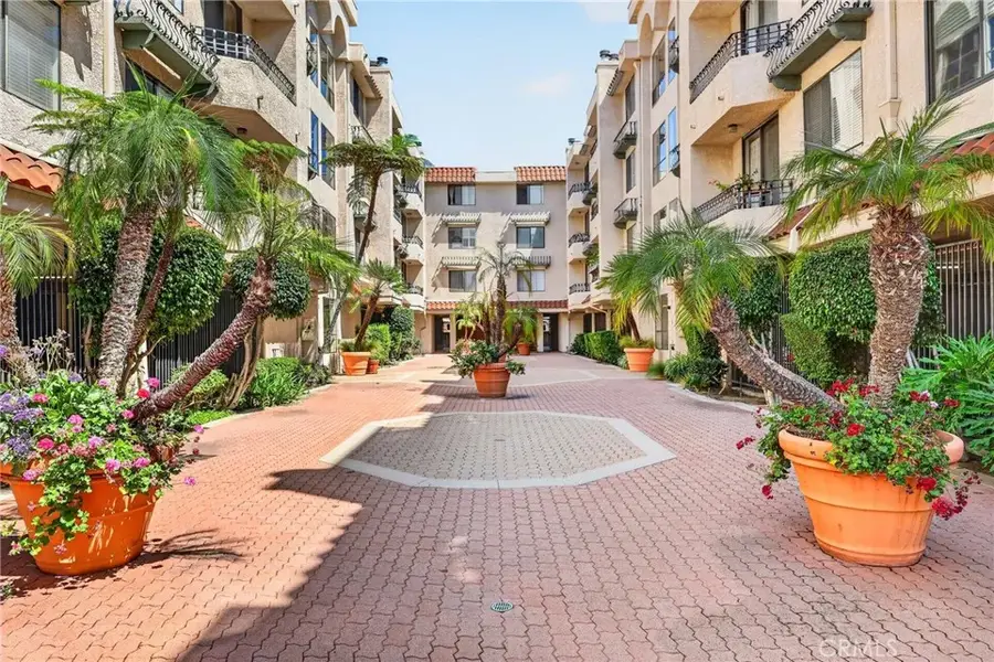 28004 S Western Avenue #220, San Pedro, CA 90732 - #2