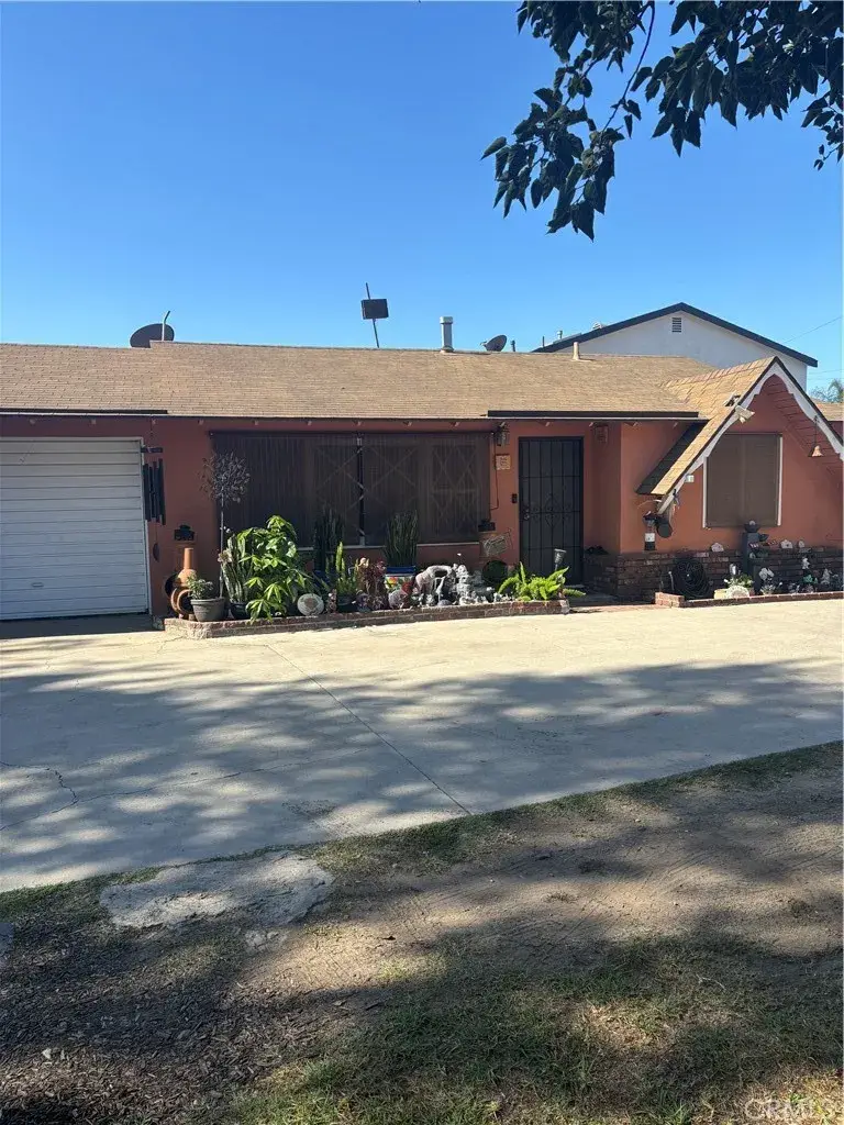 6848 Colmar, Bell Gardens, CA 90201 - #1
