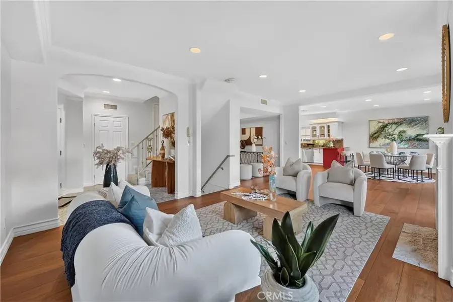 1820 Holmby Ave #1, Los Angeles, CA 90025 - #3