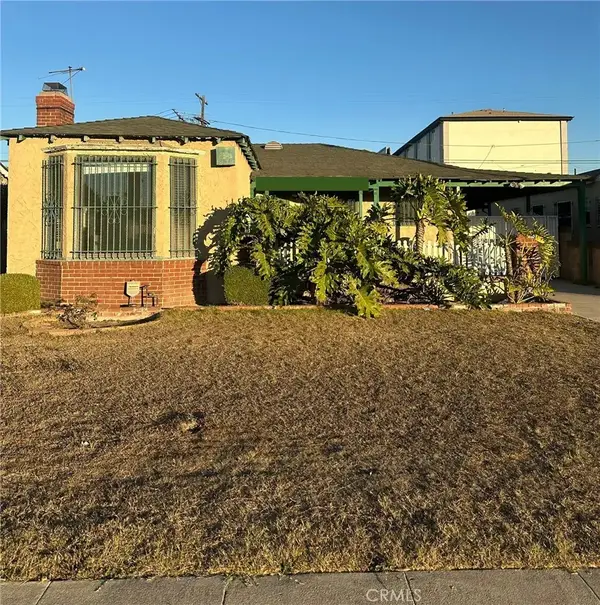 10028 S Manhattan, Los Angeles, CA 90047