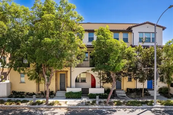3800 W Kent Ave #3, Santa Ana, CA 92704