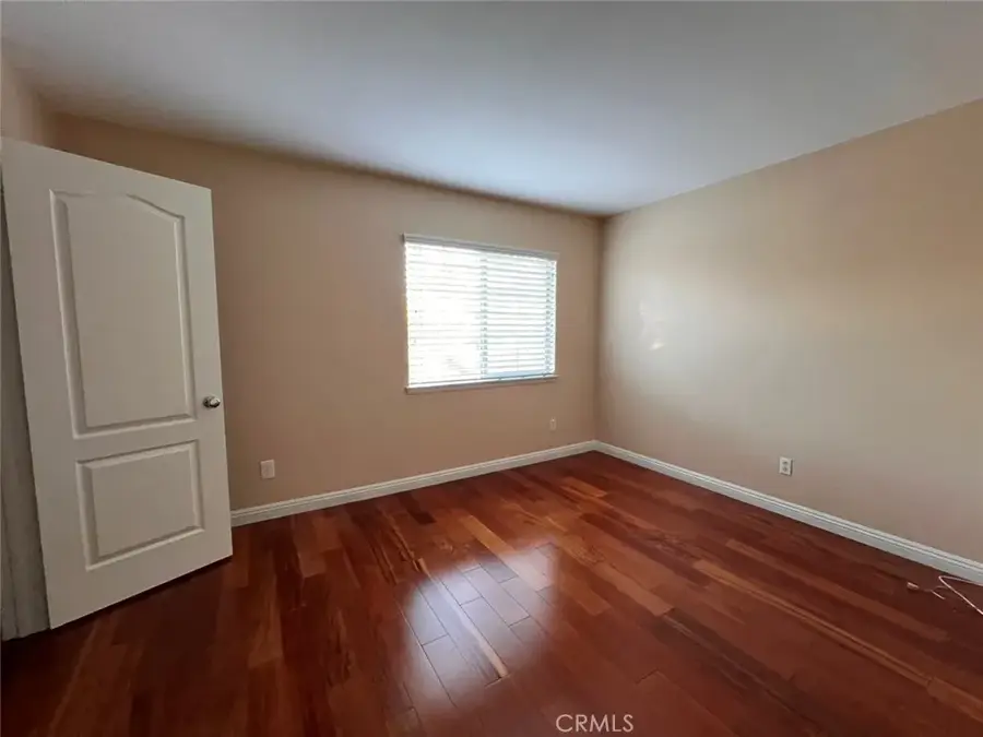 12 Granada, Irvine, CA 92602 - #3