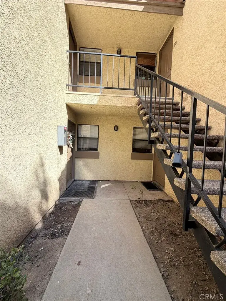 1144 W Blaine #102, Riverside, CA 92507 - #1