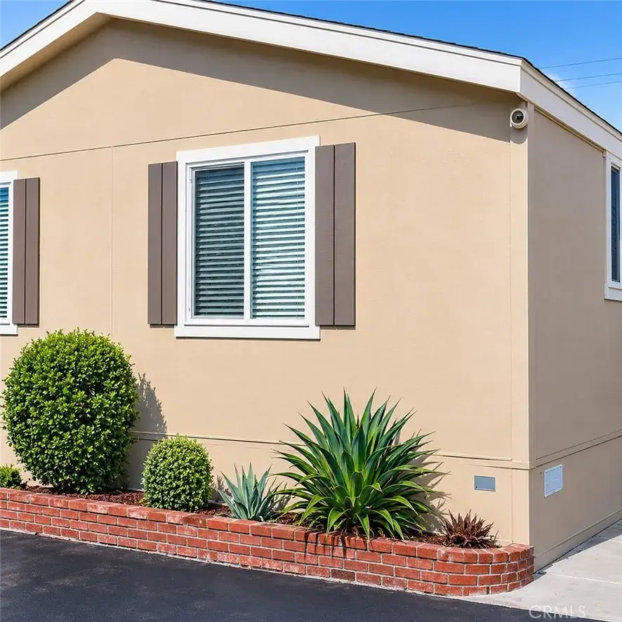 327 W Wilson #23, Costa Mesa, CA 92627 - #1