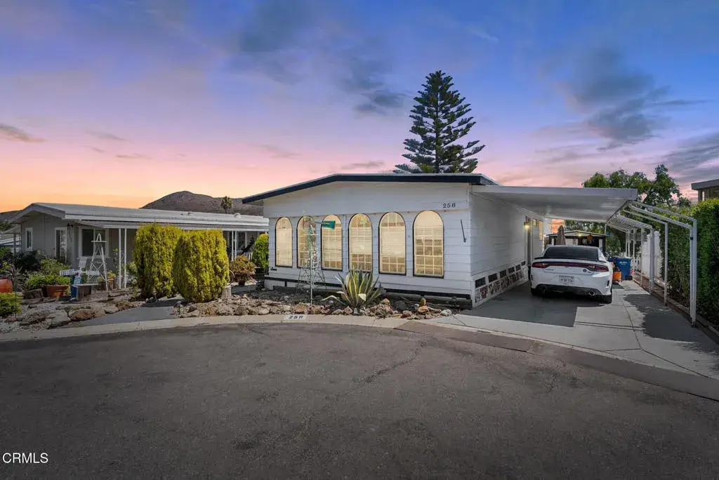 258 El Gallardo #258, Newbury Park, CA 91320 - Image #1