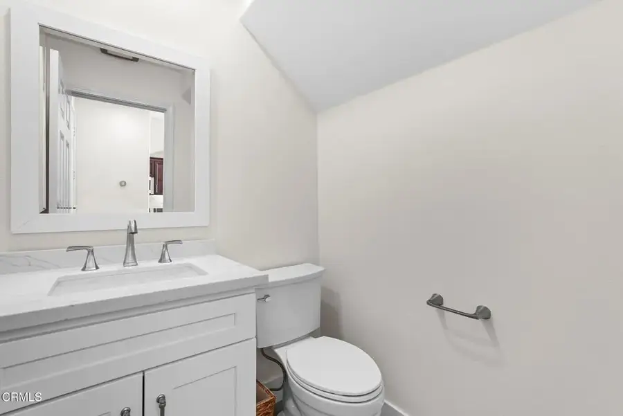 596 Fenwick Way #C, Simi Valley, CA 93065 - Image #3