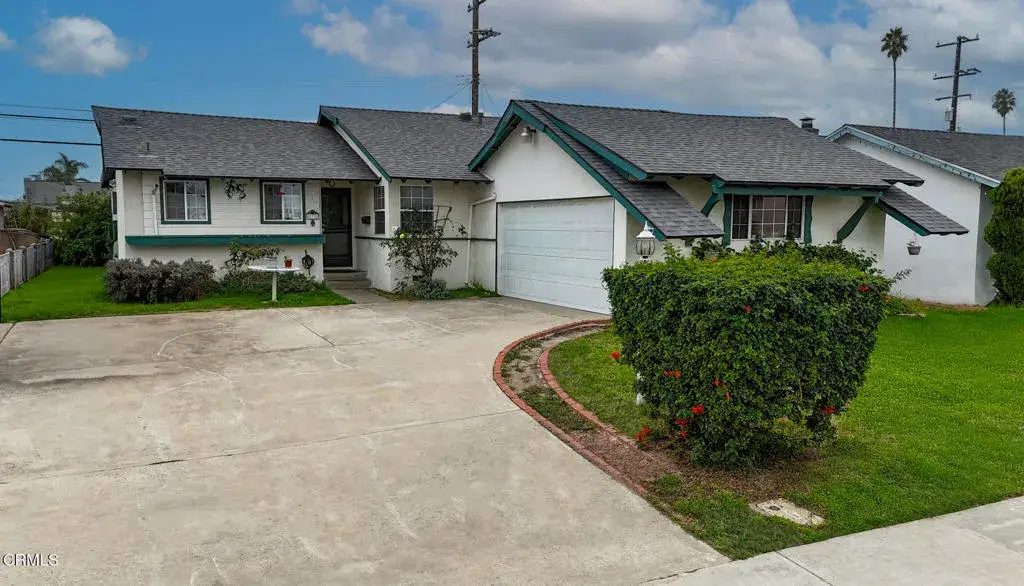 172 W Yucca Street, Oxnard, CA 93033 - Image #1