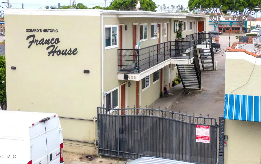 633 Meta Street, Oxnard, CA 93030 - Image #1