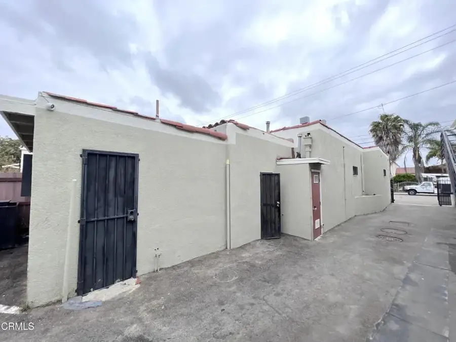 633 Meta Street, Oxnard, CA 93030 - Image #3