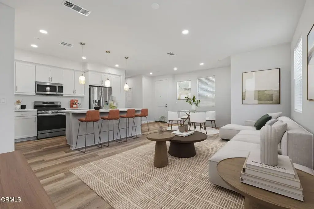 611 Winchester Drive, Oxnard, CA 93036 - Image #1