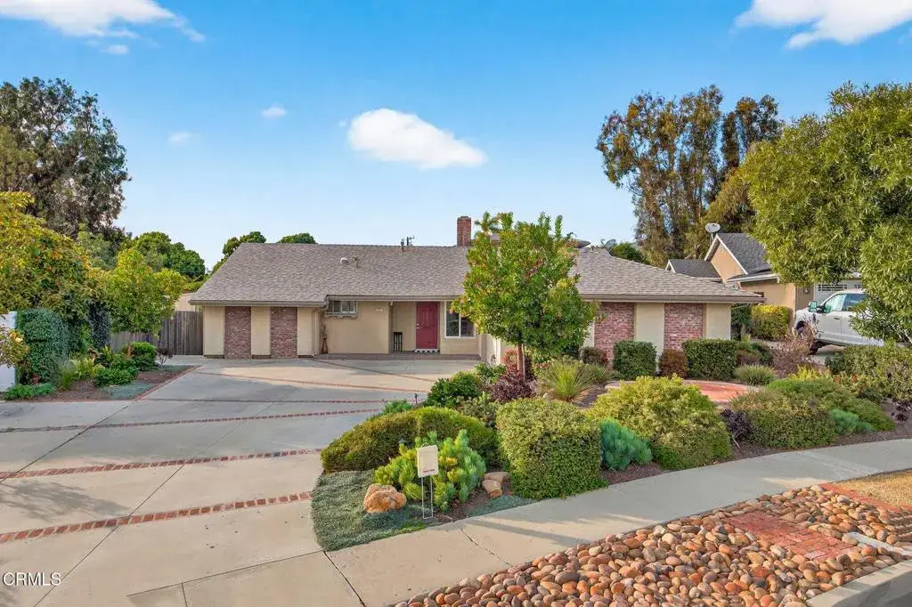 287 Oberlin Avenue, San Buenaventura Ventura, CA 93003 - Image #1