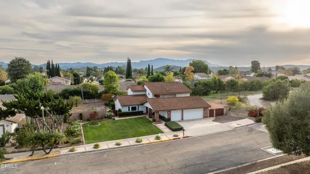 202 Faculty Street, Thousand Oaks, CA 91360 - Image #1