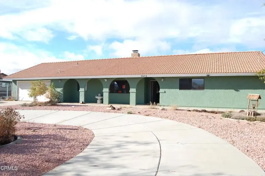 7670 Newhall Avenue, Hesperia, CA 92345 - Image #2