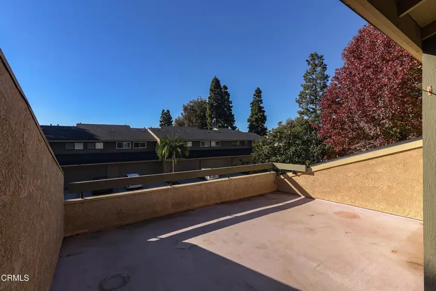 307 Oakwood Street, San Buenaventura Ventura, CA 93001 - Image #2