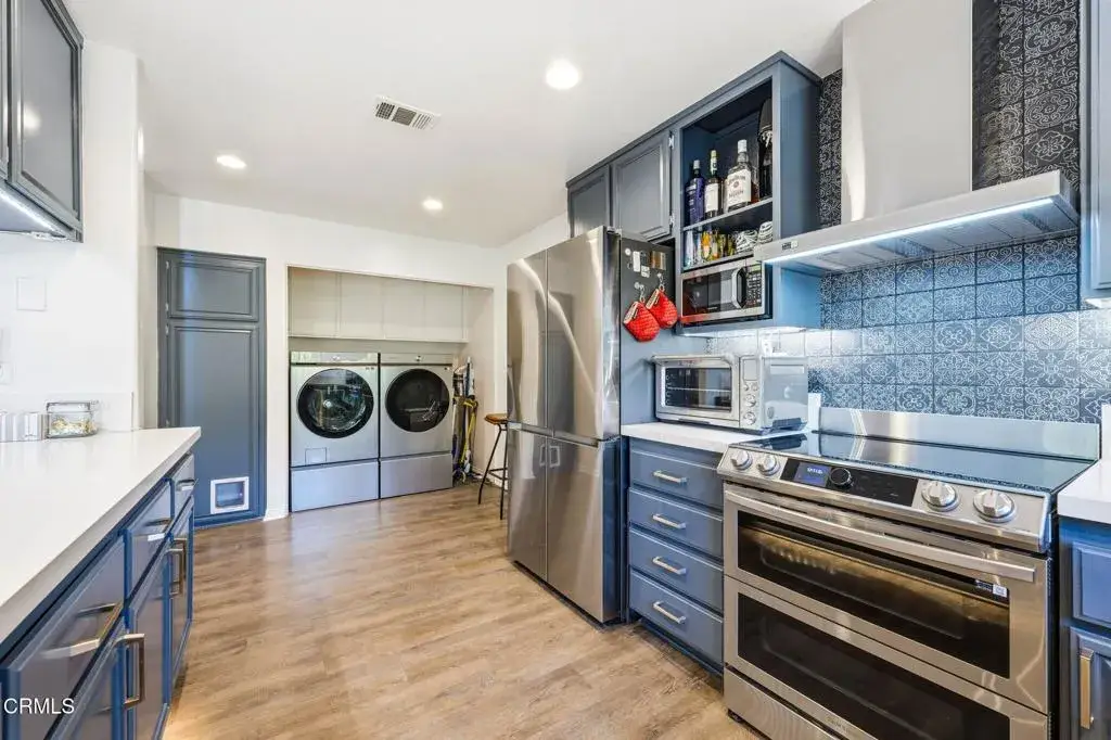 574 Charles Street, Moorpark, CA 93021 - Image #1