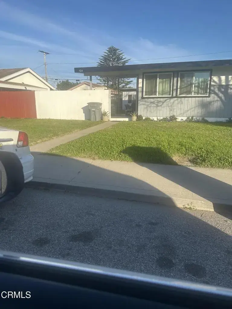 924 Piedmont Street, Oxnard, CA 93035 - Image #1