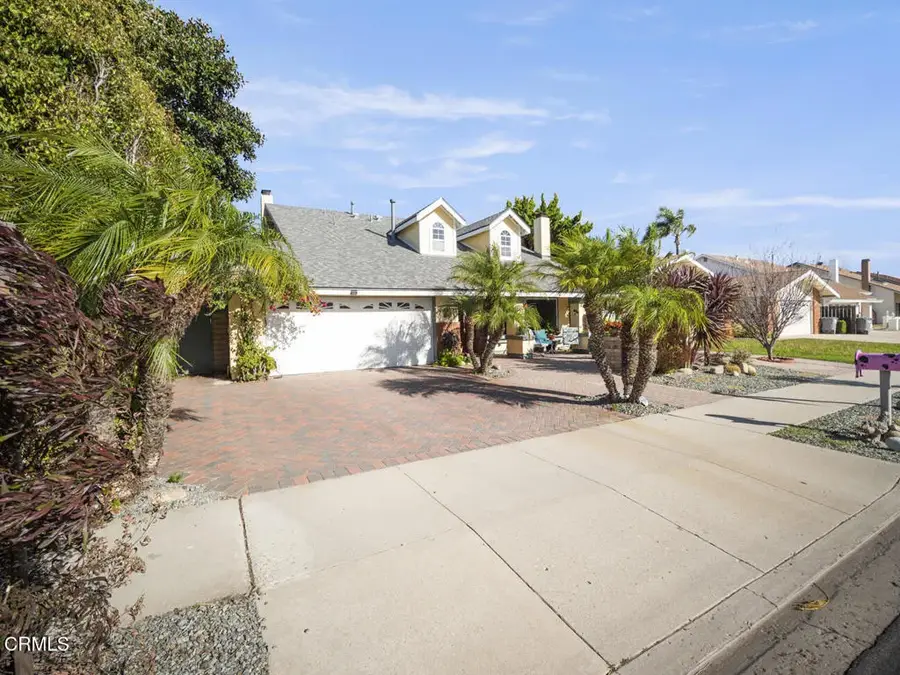 1131 Janetwood Drive, Oxnard, CA 93030 - Image #2