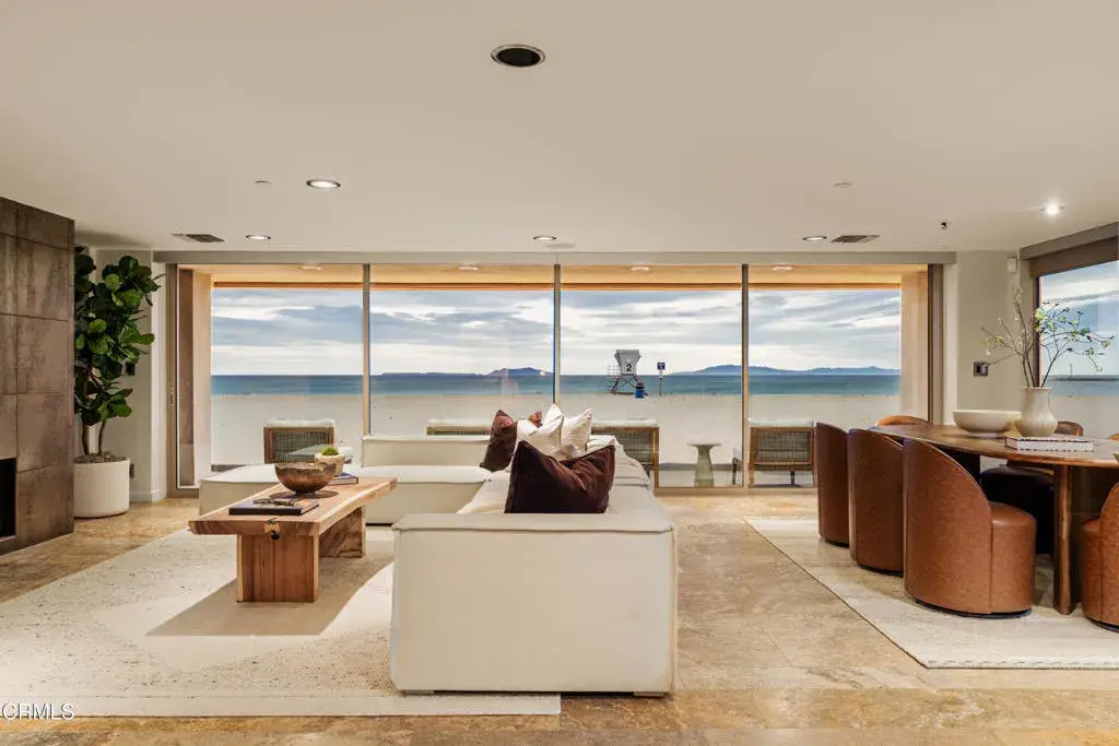 1825 Ocean Drive, Oxnard, CA 93035 - Image #1